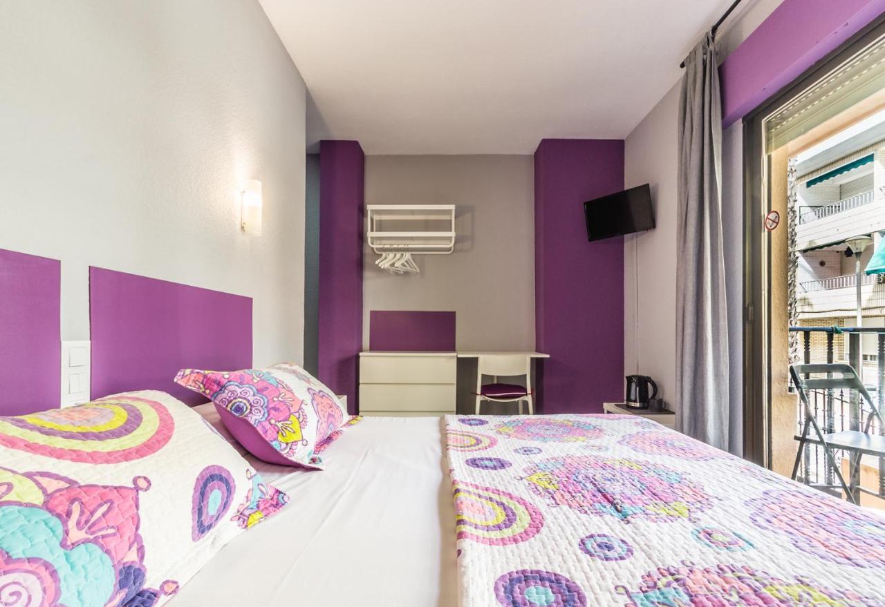 Hostal Tropical Almunecar Luaran gambar