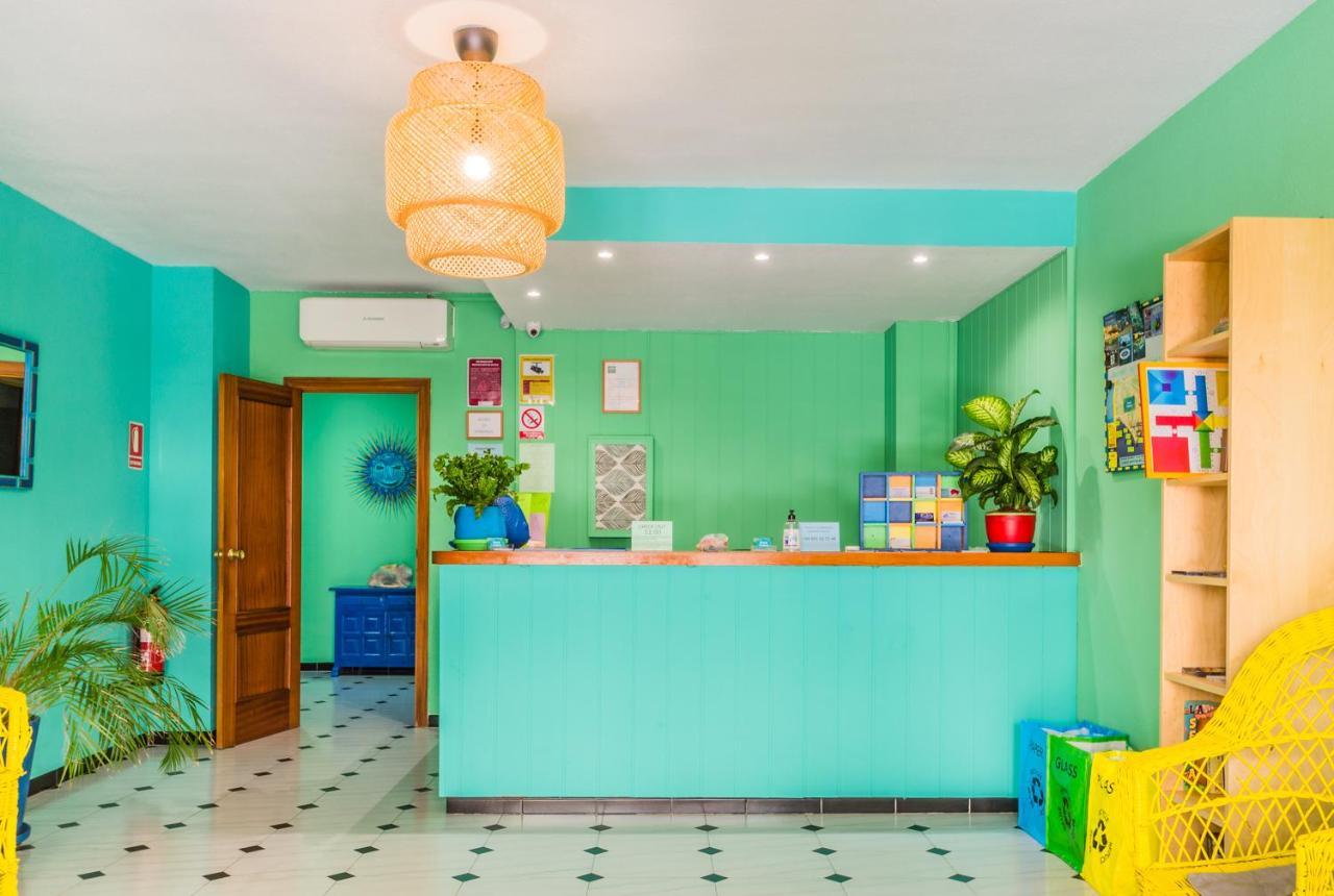 Hostal Tropical Almunecar Luaran gambar