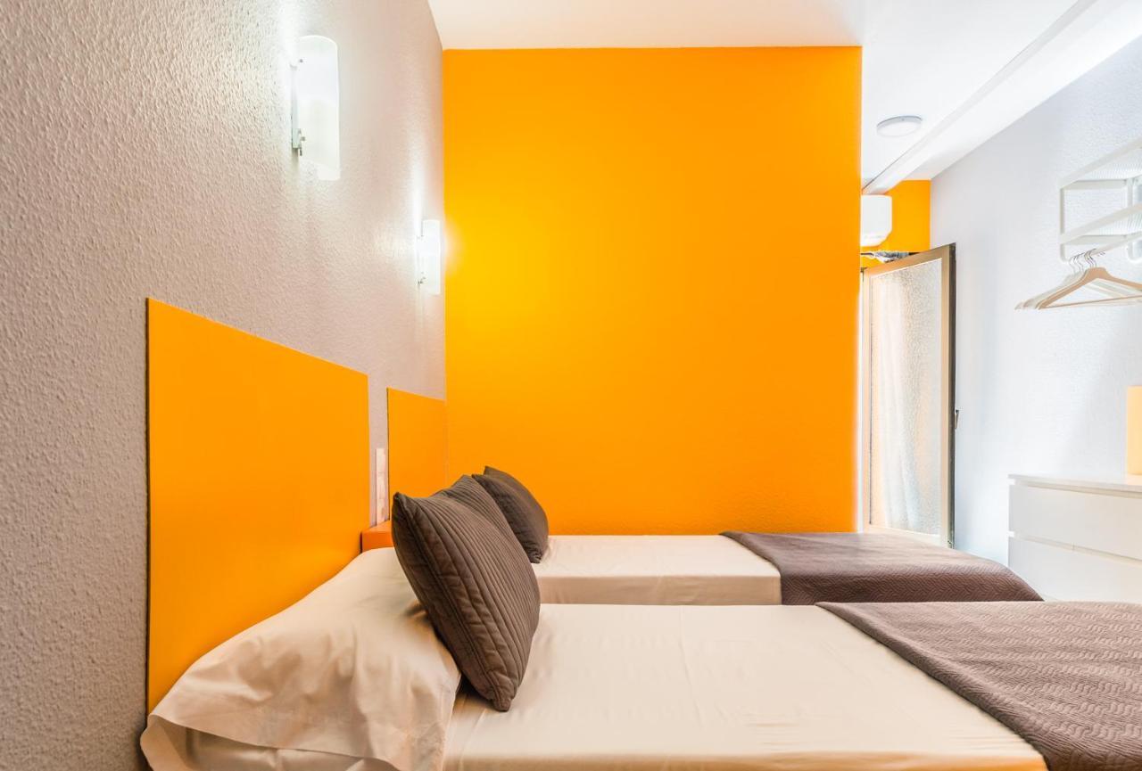 Hostal Tropical Almunecar Luaran gambar