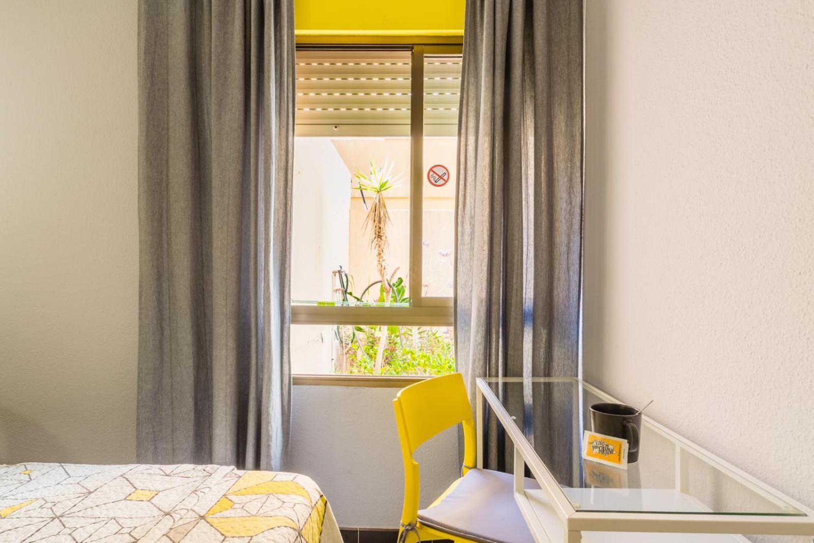 Hostal Tropical Almunecar Luaran gambar