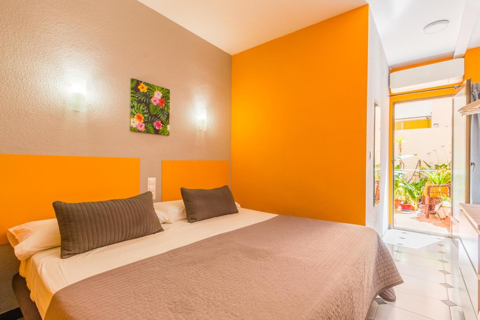 Hostal Tropical Almunecar Luaran gambar
