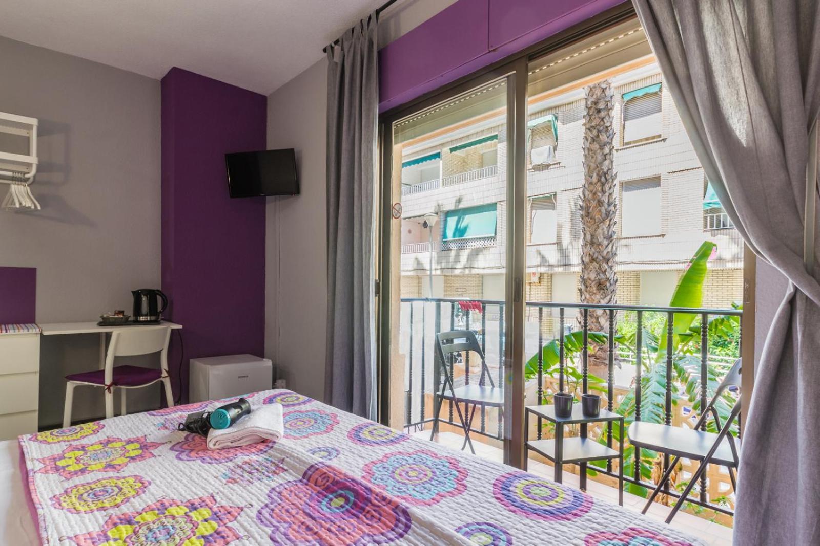 Hostal Tropical Almunecar Luaran gambar
