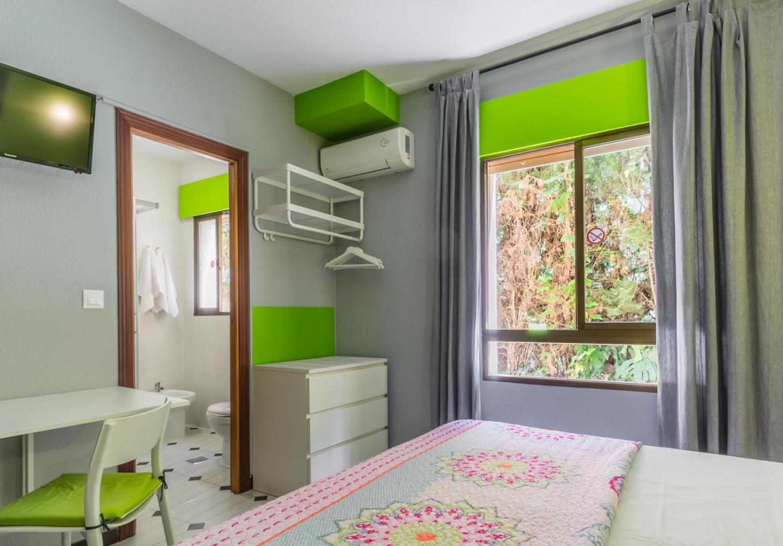 Hostal Tropical Almunecar Luaran gambar