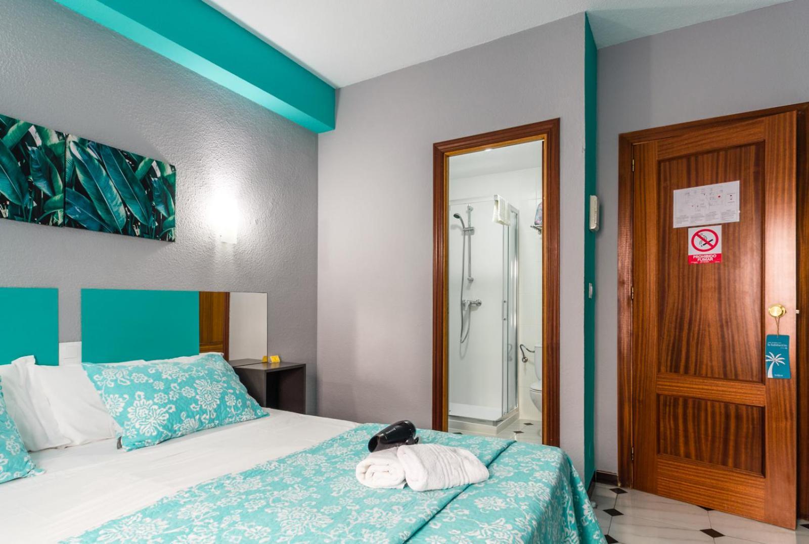 Hostal Tropical Almunecar Luaran gambar