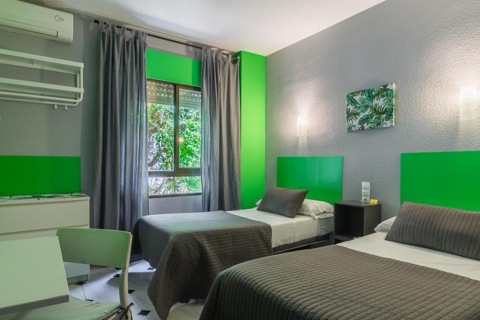 Hostal Tropical Almunecar Luaran gambar