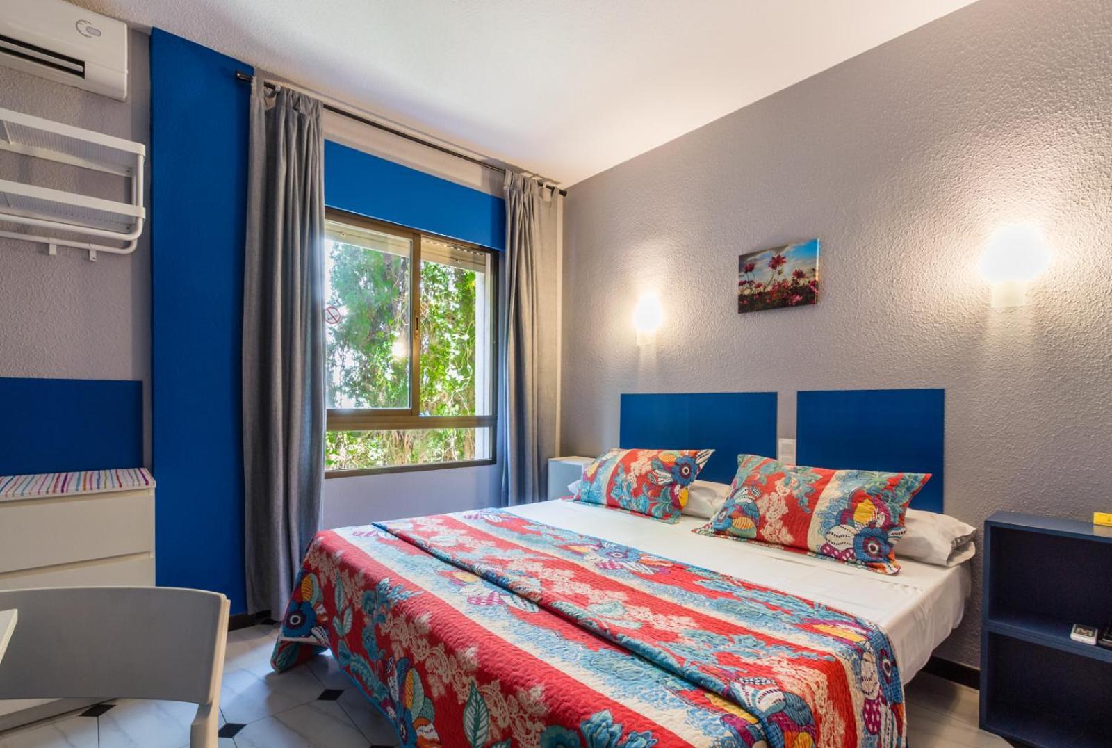 Hostal Tropical Almunecar Luaran gambar