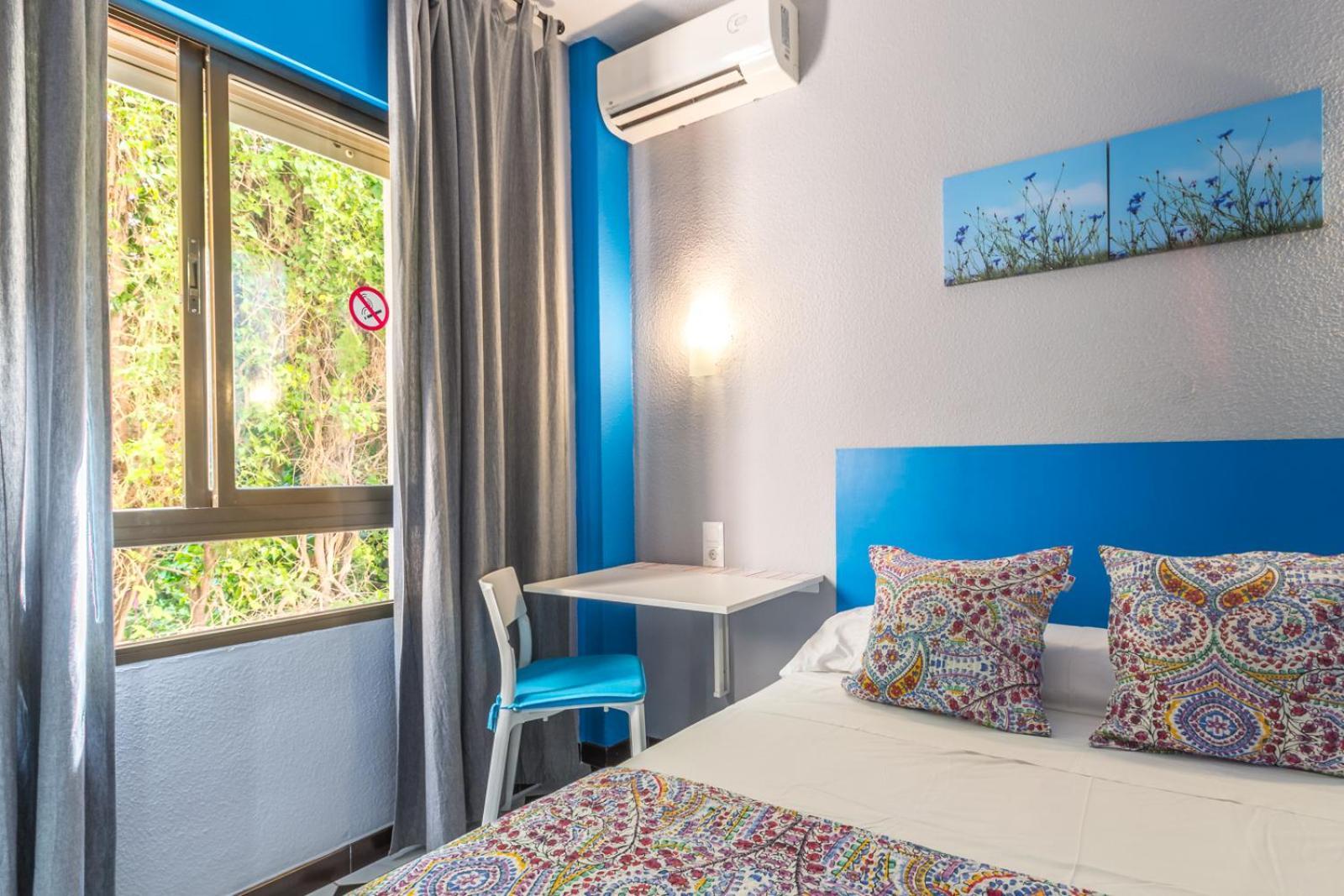 Hostal Tropical Almunecar Luaran gambar